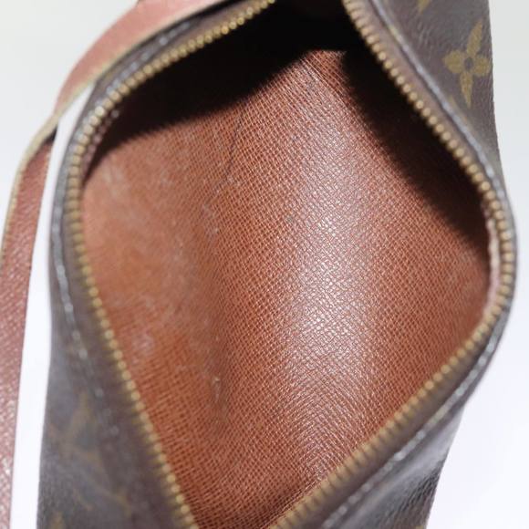 LOUIS VUITTON Monogram Papillon Pouch LV Auth 75525 - Picture 11 of 16